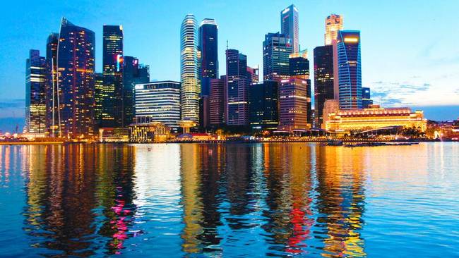 Großstadtflair in Singapur & 5-Sterne Luxus im Bintang Bali Resort