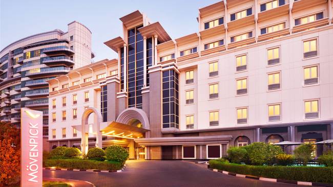 Mövenpick Bur Dubai & Miramar Al Aqah Resort