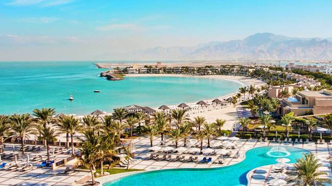 Luxusurlaub im Rixos Al Mairid Ras Al Khaimah